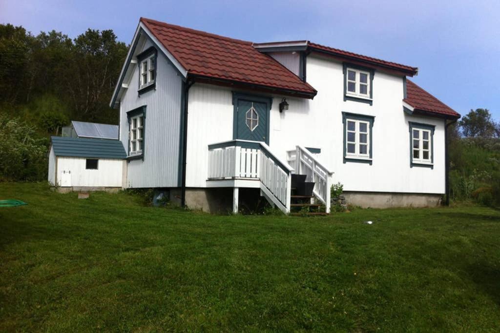 Villa Nordlandshus Ved Lofotr Bostad Exterior foto